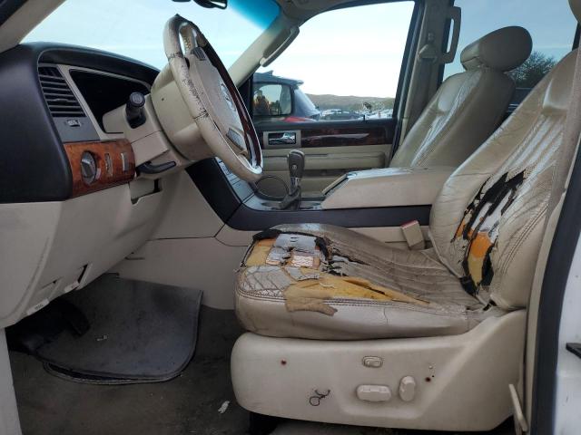 5LMFU28R33LJ19671 - 2003 LINCOLN NAVIGATOR 白色 照片 7