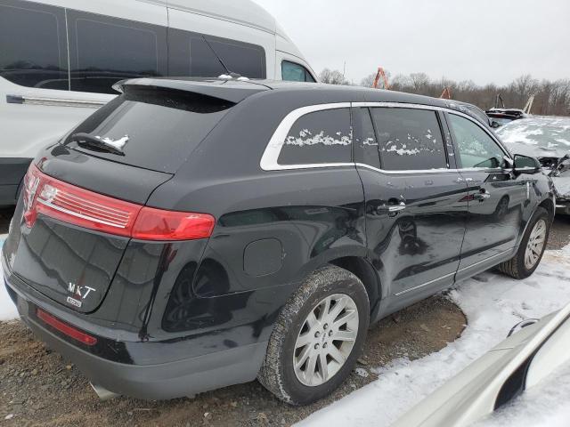 2LMHJ5NK7JBL01730 - 2018 LINCOLN MKT BLACK photo 3