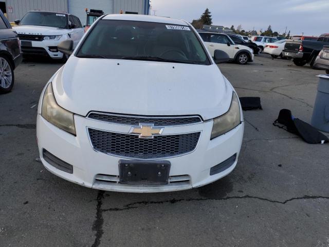 1G1PC5SH0C7169798 - 2012 CHEVROLET CRUZE LS WHITE photo 5