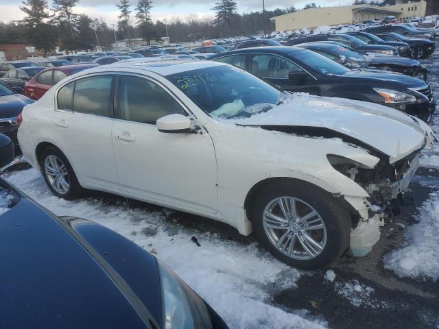 JN1CV6AR9DM357631 - 2013 INFINITI G37 WHITE photo 4