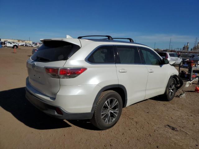 5TDKKRFH7GS506419 - 2016 TOYOTA HIGHLANDER XLE WHITE photo 3