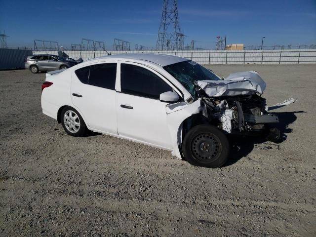 3N1CN7AP5KL816195 - 2019 NISSAN VERSA S WHITE photo 4