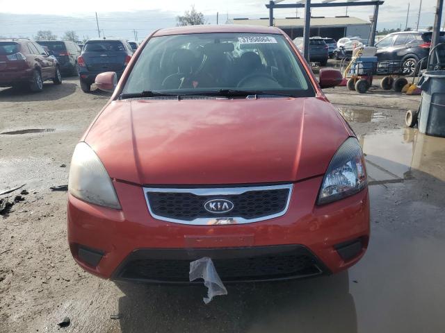 KNADH5A30B6755355 - 2011 KIA RIO BASE ORANGE photo 5