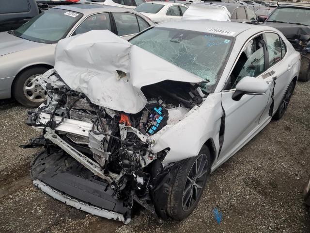 4T1T11AK0PU092144 - 2023 TOYOTA CAMRY SE NIGHT SHADE WHITE photo 1