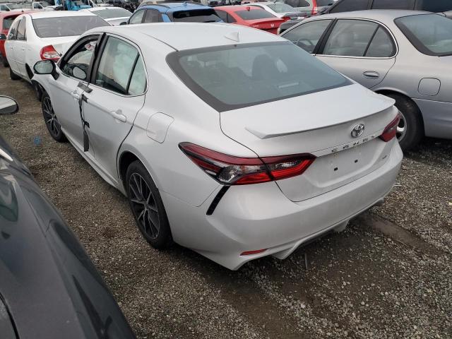 4T1T11AK0PU092144 - 2023 TOYOTA CAMRY SE NIGHT SHADE WHITE photo 2