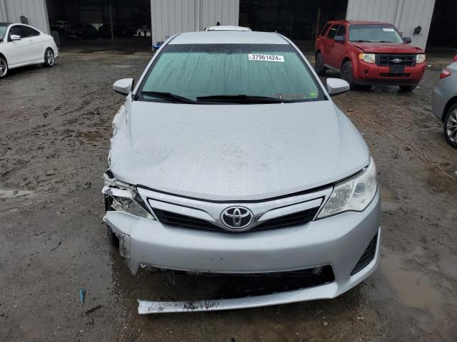 4T1BF1FK6EU448678 - 2014 TOYOTA CAMRY L SILVER photo 5