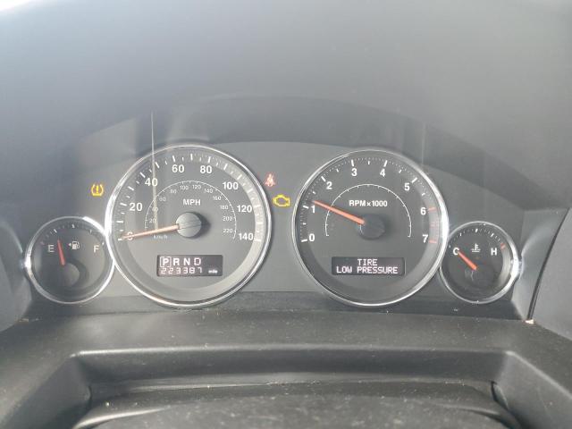 1J8HG48K49C505345 - 2009 JEEP COMMANDER SPORT Silber Foto 9