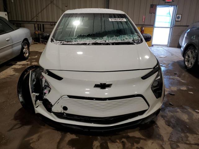 1G1FX6S02P4155795 - 2023 CHEVROLET BOLT EV 2LT WHITE photo 5