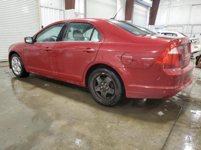 3FAHP0HA9AR224886 - 2010 FORD FUSION SE RED photo 2