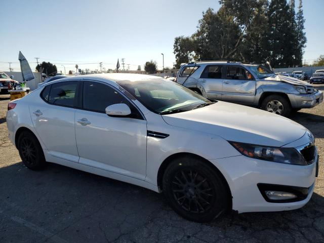 5XXGM4A76DG235562 - 2013 KIA OPTIMA LX WHITE photo 4