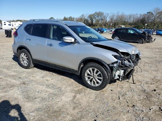 KNMAT2MT0JP592861 - 2018 NISSAN ROGUE S SILVER photo 4