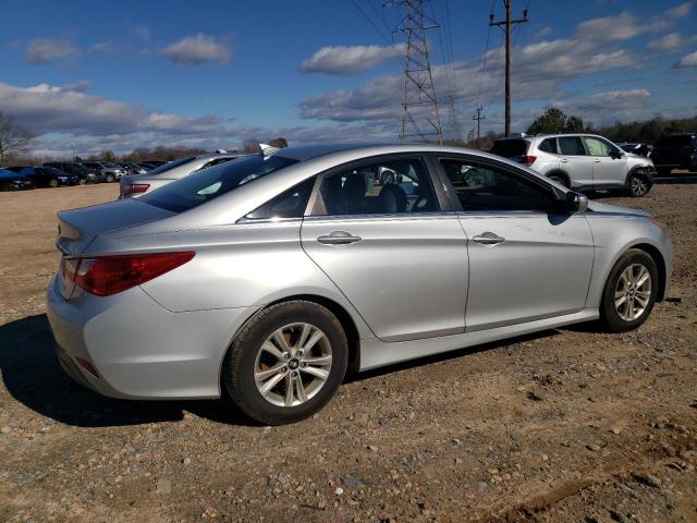 5NPEB4AC9EH888905 - 2014 HYUNDAI SONATA GLS SILVER photo 3