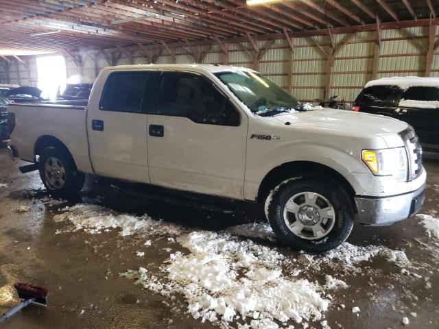 1FTFW1CF5BFA14054 - 2011 FORD F150 SUPERCREW WHITE photo 4