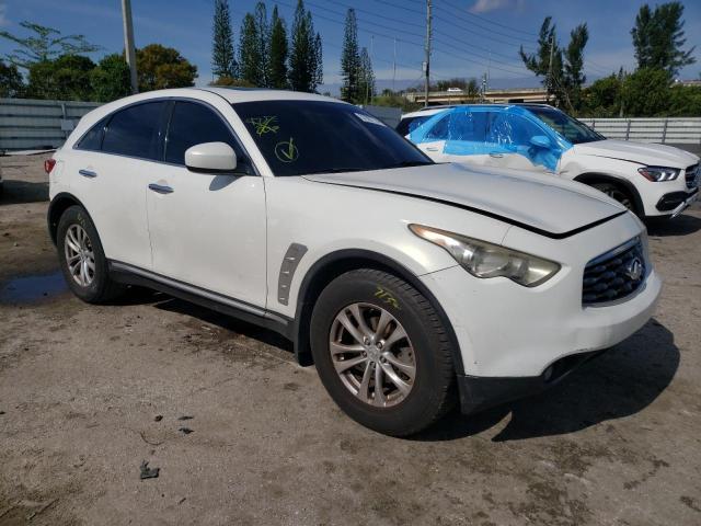 JNRAS18WX9M153116 - 2009 INFINITI FX35 WHITE photo 4