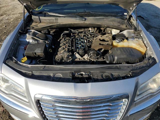 2C3CCAAG8DH627525 - 2013 CHRYSLER 300 SILVER photo 11