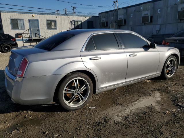 2C3CCAAG8DH627525 - 2013 CHRYSLER 300 SILVER photo 3