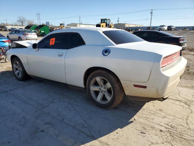 2C3CDYAG6EH302508 - 2014 DODGE CHALLENGER SXT WHITE photo 2