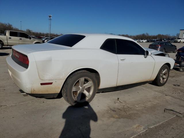 2C3CDYAG6EH302508 - 2014 DODGE CHALLENGER SXT WHITE photo 3