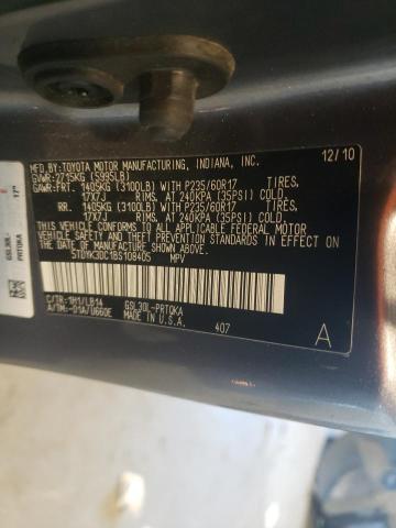 5TDYK3DC1BS108405 - 2011 TOYOTA SIENNA XLE GRAY photo 13