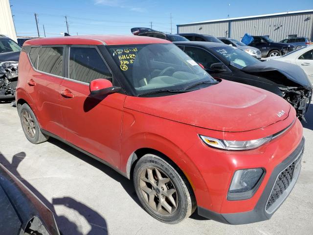 KNDJ23AU9N7163987 - 2022 KIA SOUL LX RED photo 4