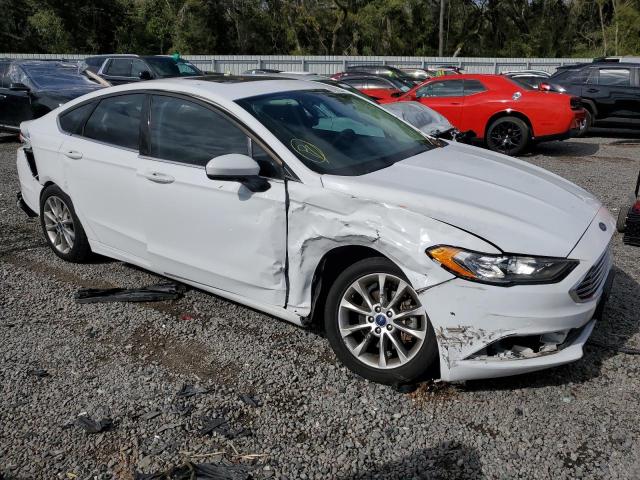 3FA6P0LU9HR356839 - 2017 FORD FUSION SE HYBRID WHITE photo 4