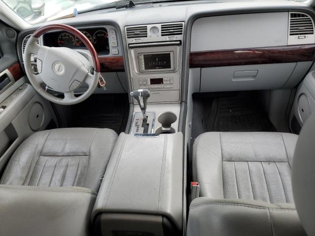 5LMFU27596LJ03882 - 2006 LINCOLN NAVIGATOR SILVER photo 8