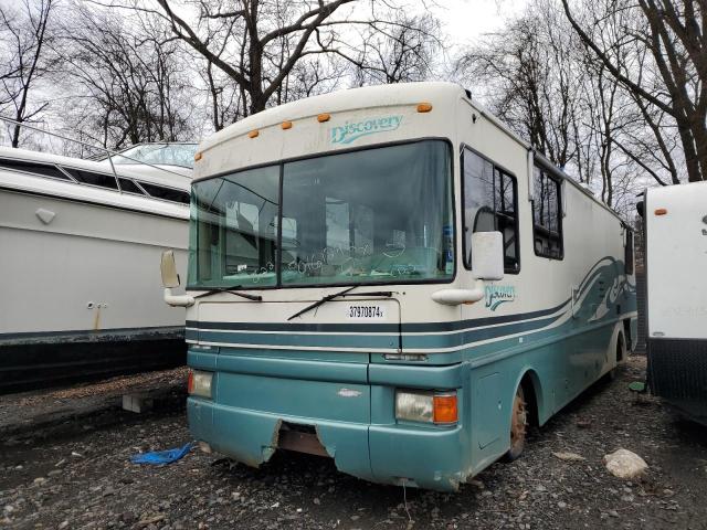 4UZ6XFBC6VC725829 - 1997 FREIGHTLINER CHASSIS X LINE MOTOR HOME TEAL photo 2