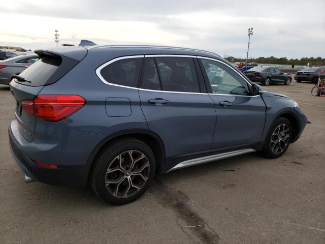 WBXJG9C02M3M74734 - 2021 BMW X1 XDRIVE2 GRAY photo 3