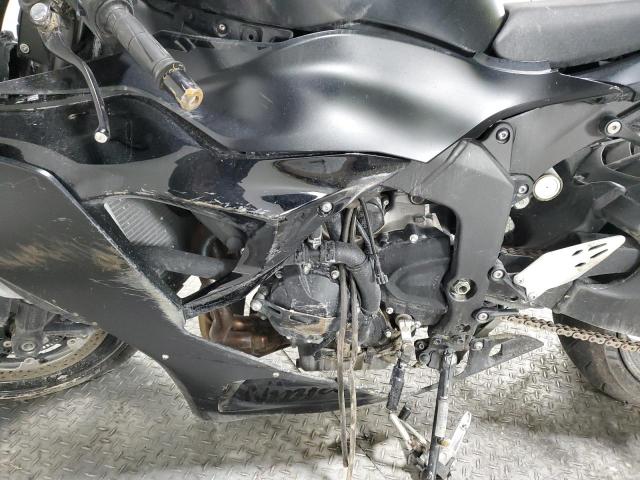 JKBZXJJ19RA001080 - 2024 KAWASAKI ZX636 K BLACK photo 6