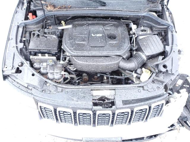 1C4RJFAG8JC350916 - 2018 JEEP GRAND CHER LAREDO 银色 照片 12