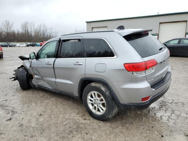 1C4RJFAG8JC350916 - 2018 JEEP GRAND CHER LAREDO 银色 照片 2