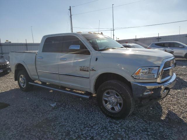 3C6UR5FL5HG612246 - 2017 RAM 2500 LARAMIE WHITE photo 4