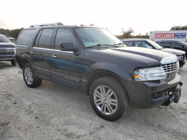 5LMFU27549EJ02308 - 2009 LINCOLN NAVIGATOR BLACK photo 4