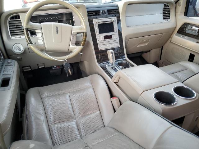 5LMFU27549EJ02308 - 2009 LINCOLN NAVIGATOR შავი ფოტო 8