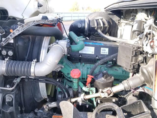 4V5K99EJ9HN989452 - 2017 VOLVO VHD  photo 7