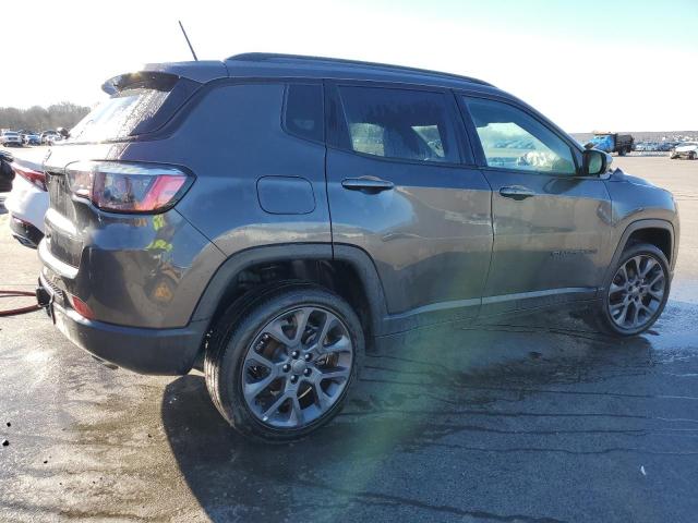 3C4NJDEB8MT583768 - 2021 JEEP COMPASS 80TH EDITION GRAY photo 3