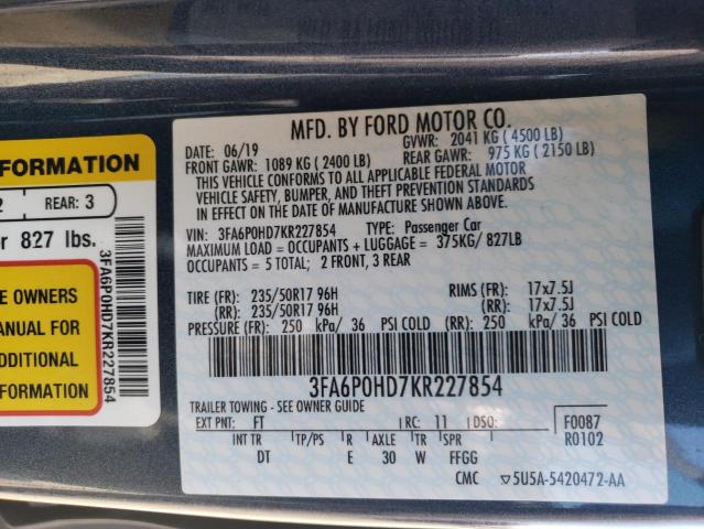 3FA6P0HD7KR227854 - 2019 FORD FUSION SE TEAL photo 12