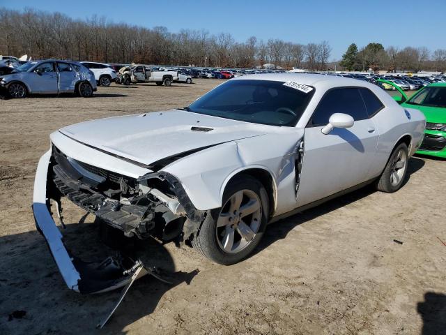 2C3CDYAG4EH149434 - 2014 DODGE CHALLENGER SXT WHITE photo 1