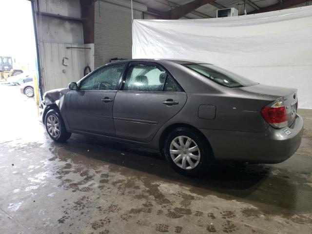 4T1BE30K45U621718 - 2005 TOYOTA CAMRY LE GRAY photo 2