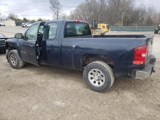 1GCEC19X37Z604652 - 2007 CHEVROLET SILVERADO C1500 CLASSIC BLUE photo 2