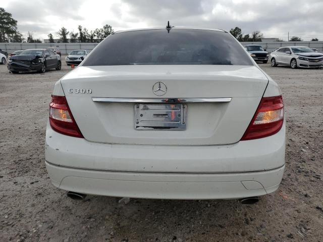 WDDGF5EB2AF454842 - 2010 MERCEDES-BENZ C 300 WHITE photo 6