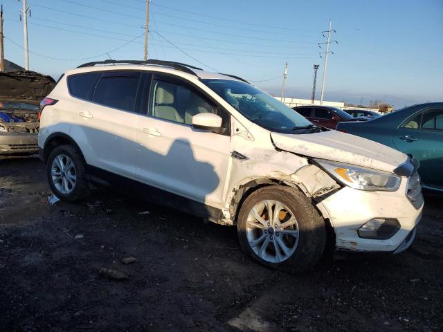 1FMCU9GD9HUC77826 - 2017 FORD ESCAPE SE WHITE photo 4