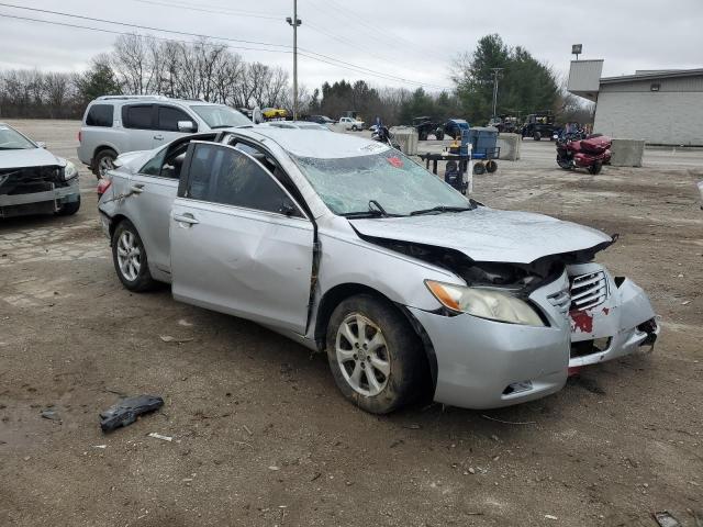 4T1BK46K28U572917 - 2008 TOYOTA CAMRY LE SILVER photo 4