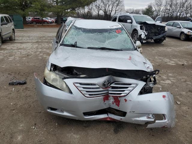 4T1BK46K28U572917 - 2008 TOYOTA CAMRY LE SILVER photo 5