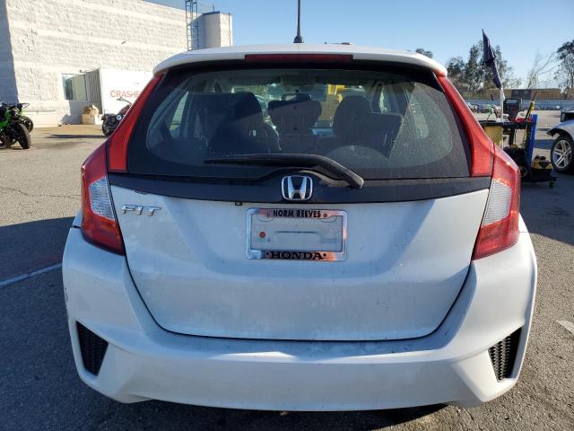 3HGGK5H5XFM718880 - 2015 HONDA FIT LX WHITE photo 6