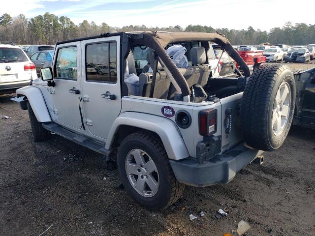 1J8GA59127L219726 - 2007 JEEP WRANGLER SAHARA SILVER photo 2