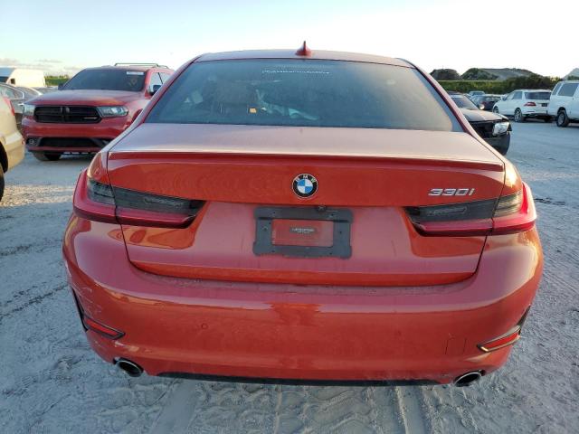 3MW5R1J03L8B32452 - 2020 BMW 330I RED photo 6