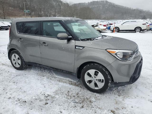 KNDJN2A21G7409529 - 2016 KIA SOUL GRAY photo 4