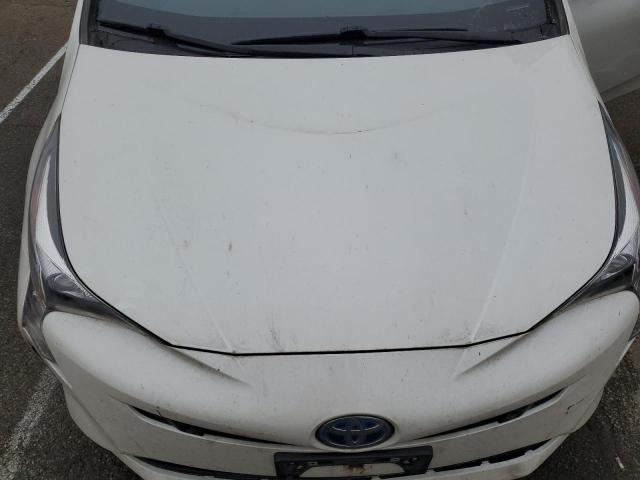 JTDKBRFU4H3054252 - 2017 TOYOTA PRIUS WHITE photo 11