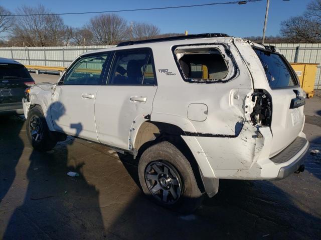 JTEPU5JRXP6098390 - 2023 TOYOTA 4RUNNER SE WHITE photo 2